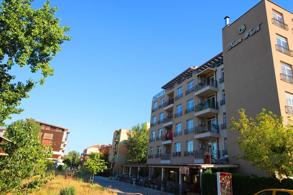 Eden - Menada Apartments Slantschew brjag Exterior foto