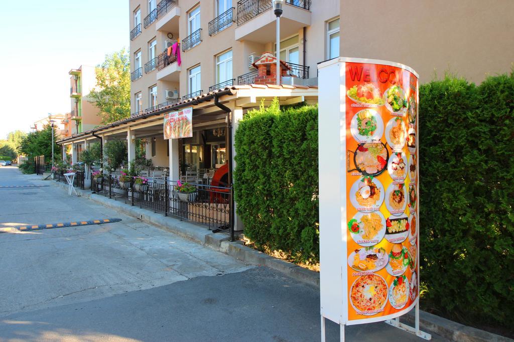 Eden - Menada Apartments Slantschew brjag Exterior foto