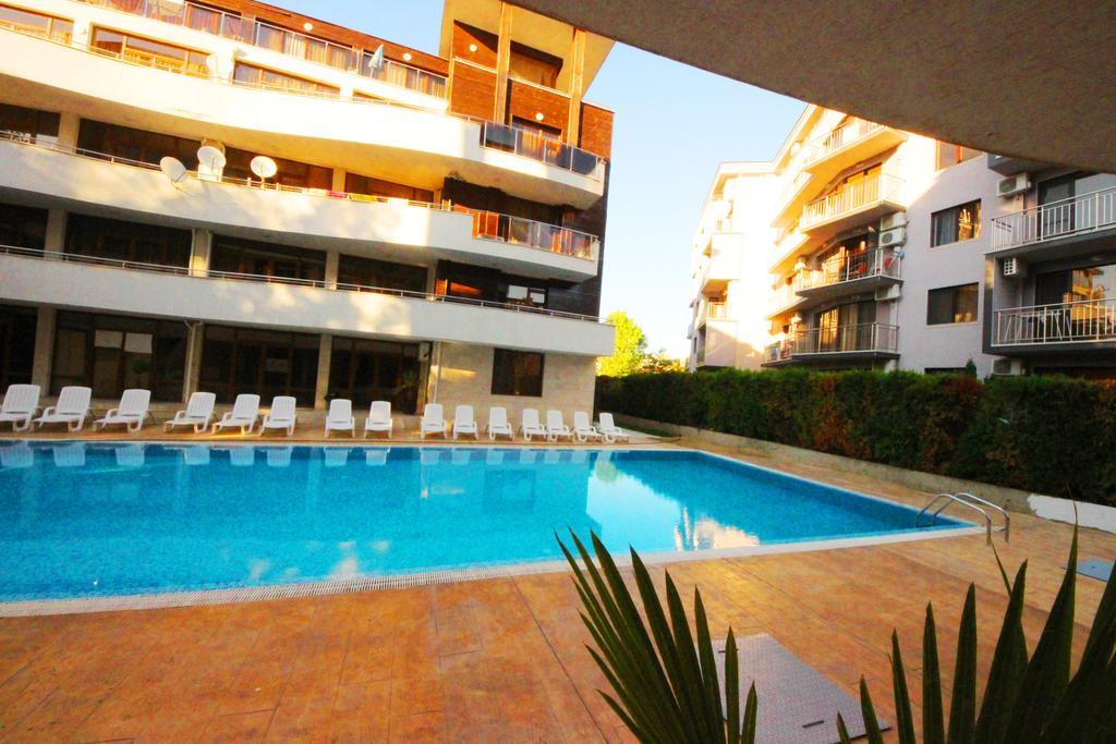 Eden - Menada Apartments Slantschew brjag Exterior foto
