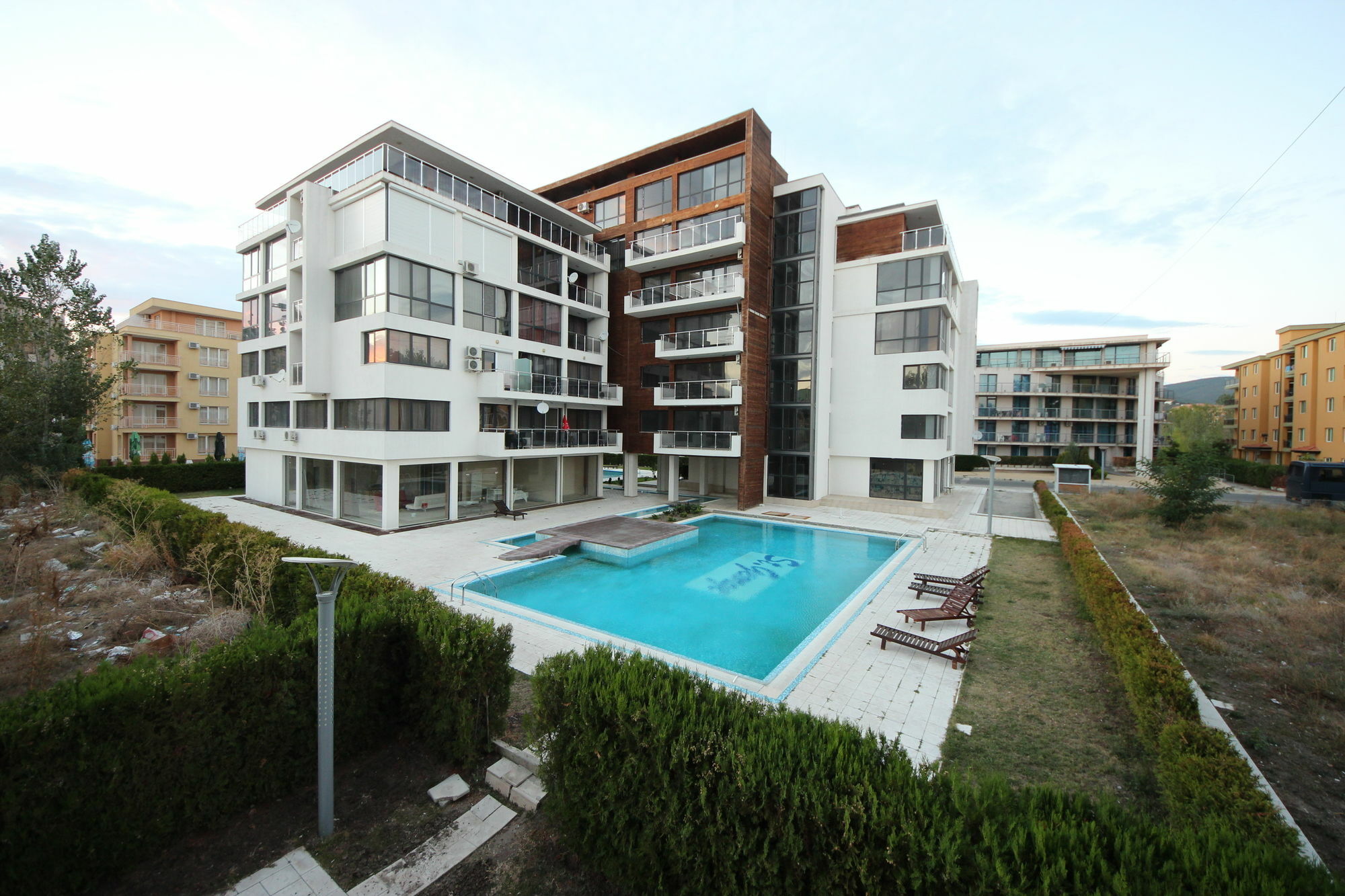 Eden - Menada Apartments Slantschew brjag Exterior foto